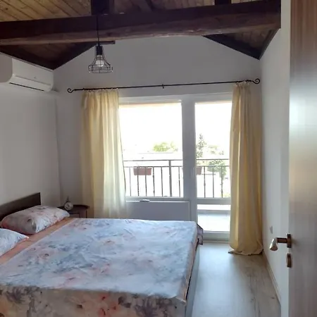Слънчева, Морска Мансарда Буревестник Apartament *